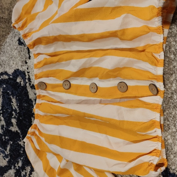 Yellow and white striped blouse - Picture 4 of 10